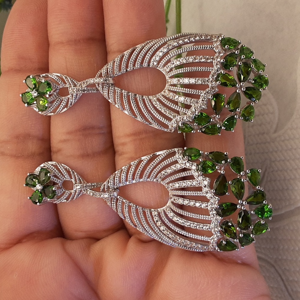 925 Genuine Chrome Diopside Earrings. - Picture 4 of 6